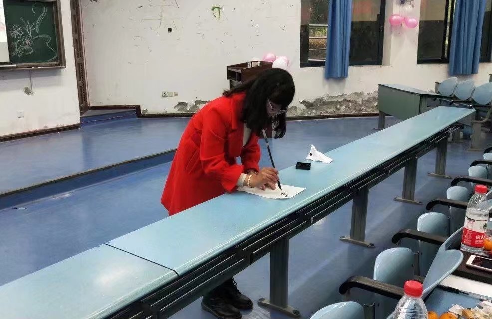 “巍巍中华少年强,铮铮风骨引华夏” 团组织活动