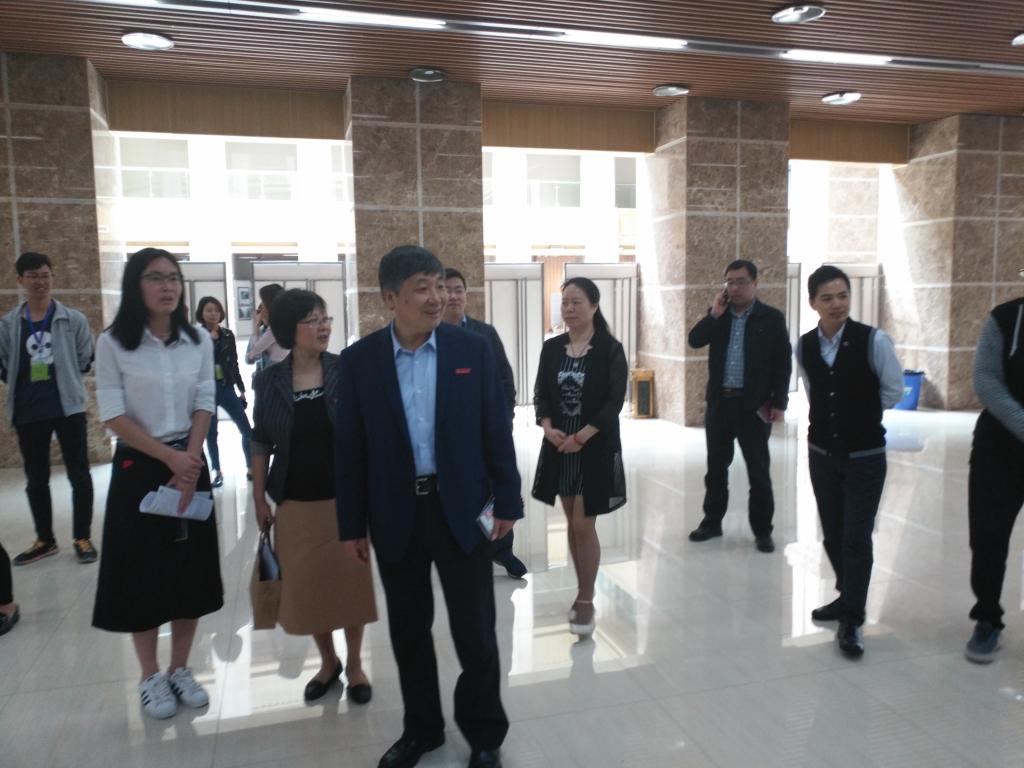 太阳成tyc234cc成功举办化学生物专场招聘会