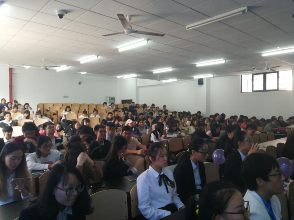 太阳成tyc234cc举行2018级寝室美化大赛决赛