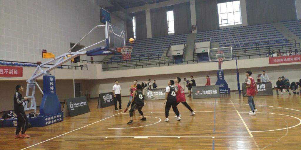 2018“迎新杯”篮球赛拉开帷幕