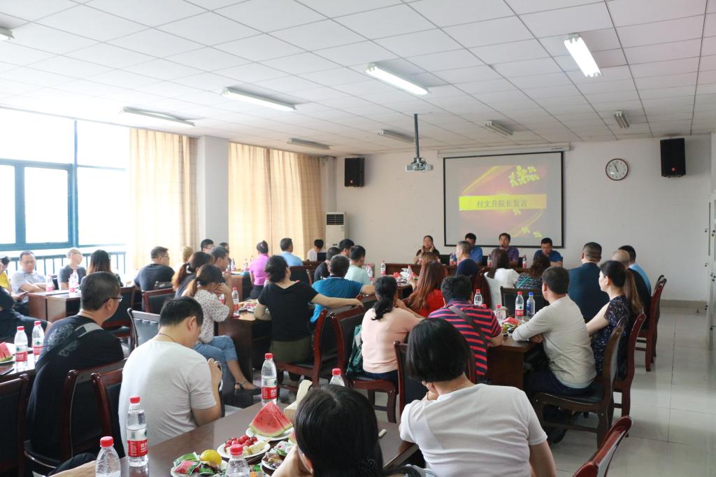 太阳成tyc234cc2019级迎新进行时